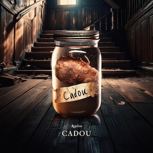 Cadou Replica