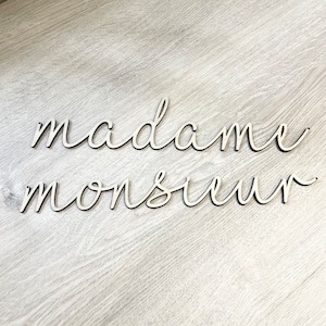 Mr und Mrs Stuhllehnen aus Holz zur Hochzeit - Personalisierte Hochzeitsdekoration - Stuhlschilder - Elegante Dekoration