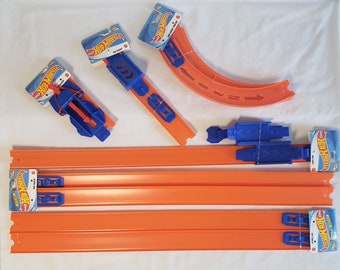 thumbnail image 2 of 10-Pack Hot Wheels Curve Track Set With Connectors – Blue By MRX Solutions 2 of 6