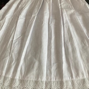 White Half Slip Anti Statics Petticoat 100%Cotton Handmade Underskirt Lightweight 40 in stock image 2