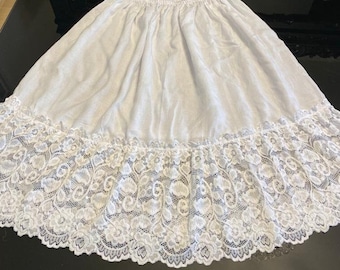 100% Cotton Soft  Skirt, Pure White Comfortable Skirt, Broad Lace Hem,