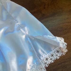 Women Silky Satin Short  Slip/Petticoat ,Half Slip Unisex Sissy Beautiful Mini Skirt Pure White  colour