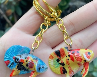 3D Betta Fish Keychain – Hand-Painted Resin Pendant