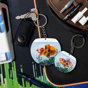Colorful Fish Bowl Keychain - Lucky Plakat Betta Charm - Mini Aquarium Keyring
