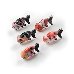 Calico Ranchu Fish Figurine – Realistic Resin Miniature – Handcrafted Mini Collectible – Colorful Aquarium, Home & Office Decor