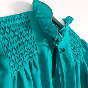 Vintage dress emerald green, 80s green dress, Bridesmaids dress vtg, Beautiful vintage dress, Handmade vintage dress, embroidered by hand