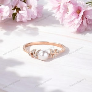 18ct Solid Gold Pearl Engagement Ring Rose Gold Pearl Wedding Ring, pearl promise ring for Love, June Birthstone Gift, Dainty Ring For her