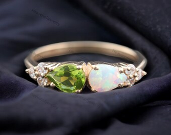 Vintage Opal Peridot Verlobungsring Birne geschnitten Edelstein Ring 14k Gelbgold Stapeln Ring Birthstone Schmuck 3 Stein Frauen Ring Geschenk für Sie