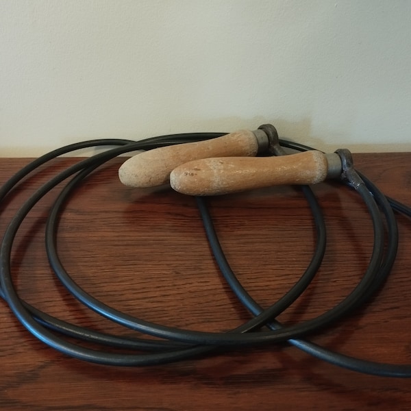 skipping rope from the 1930s in original condition, old, vintage, skipping rope, sport, pre-war items, vintage thing, jumping rope,