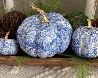 BLUE AND WHITE, set of 3 chinoiserie fall  pumpkins