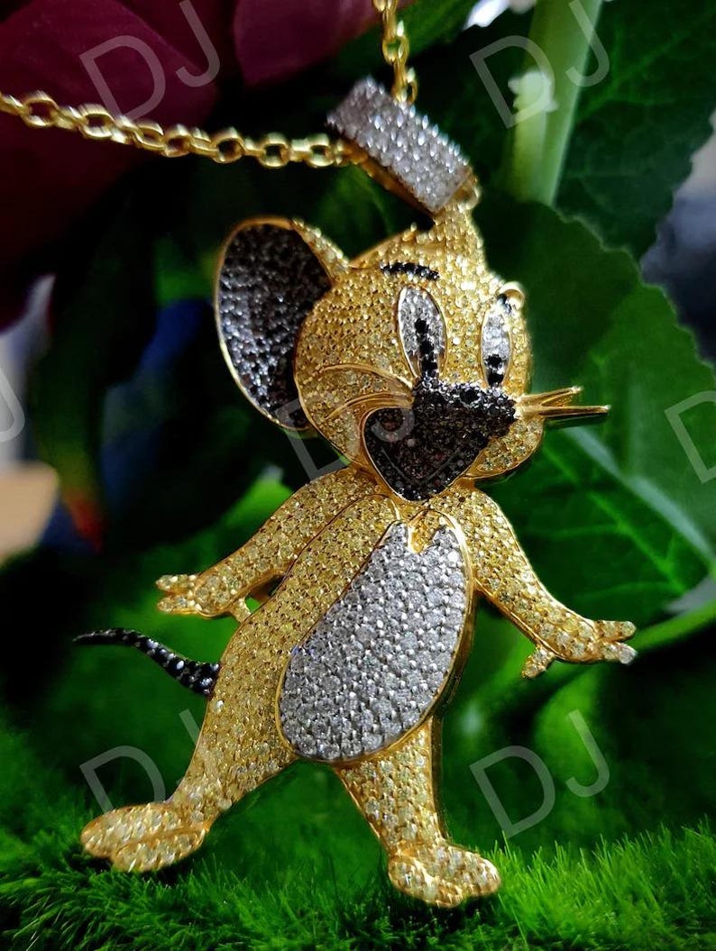 4 karat flerfärgat diamanthänge med Musse Pigg: 14k gult guld över bild 9