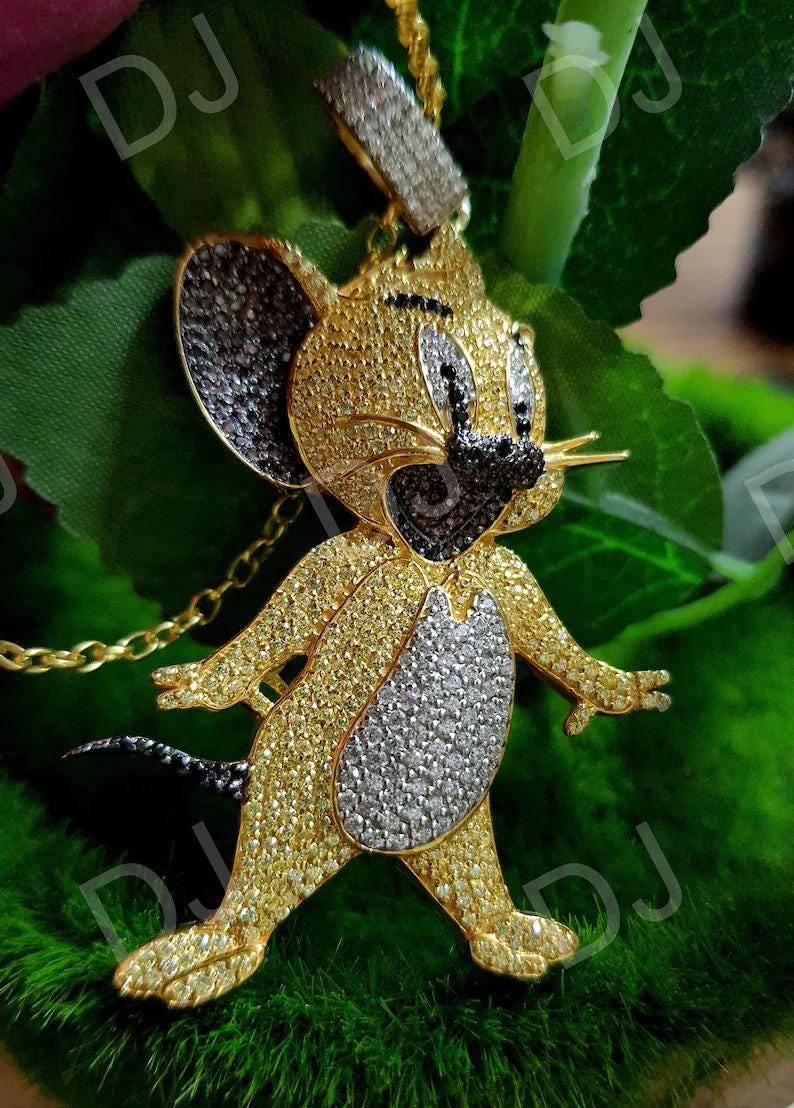 4 karat flerfärgat diamanthänge med Musse Pigg: 14k gult guld över bild 7