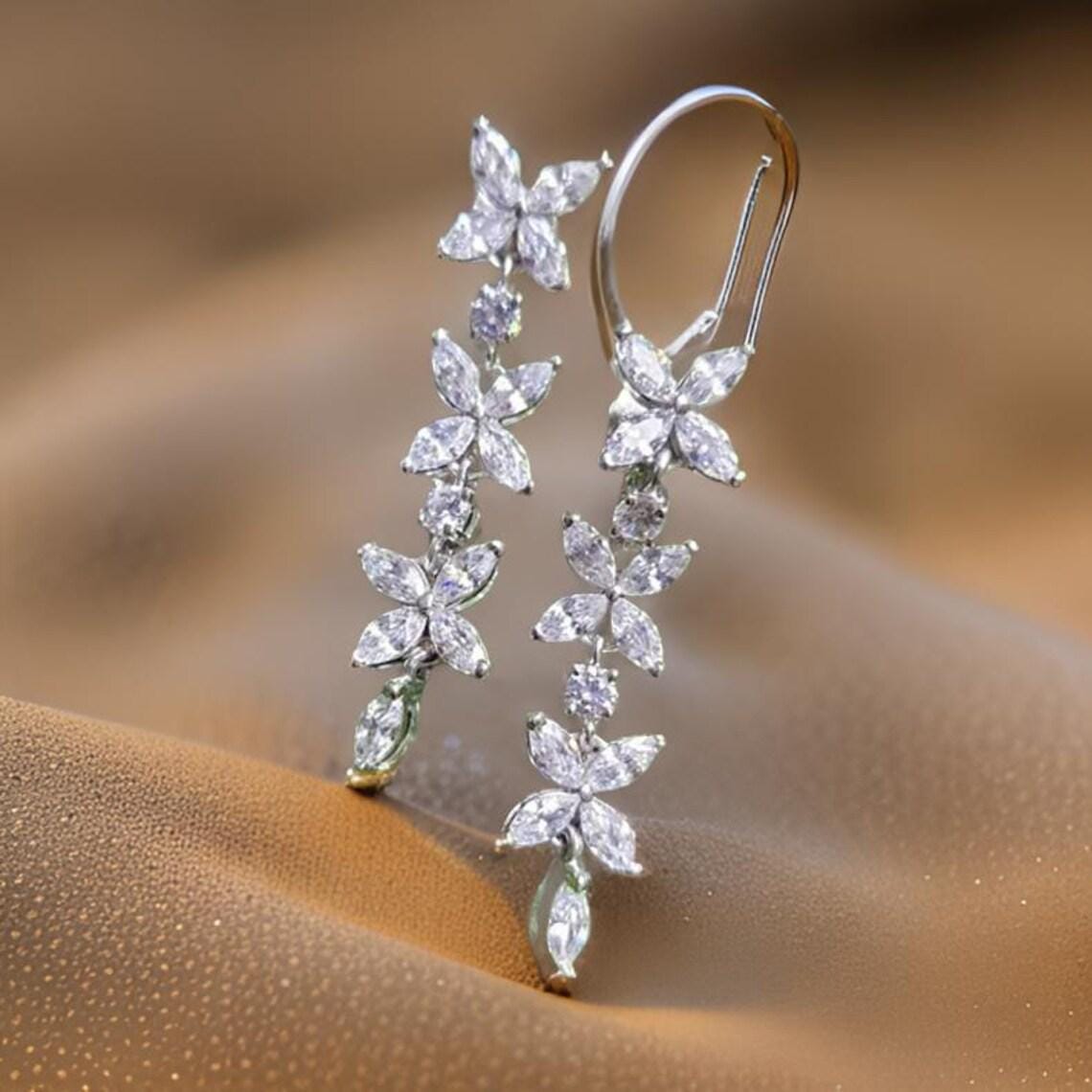 Vintage Pendenti Color Argento Decorativo Forma di Diamante Collana