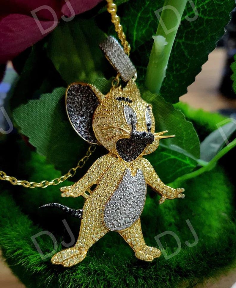 4 karat flerfärgat diamanthänge med Musse Pigg: 14k gult guld över bild 3