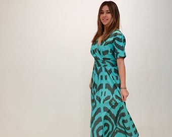 Exquisite Handmade Short Sleeved Ikat Dress with Belt