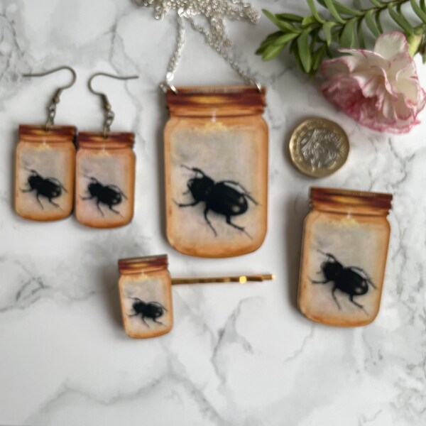 Bijoux en bois Bug in Jar