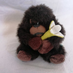 Mono Gorila De Peluche 1m Gigante Con Banana Color Único