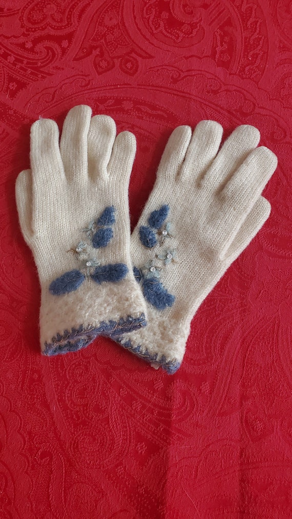 White and Blue Wool Kid Gloves - image 1