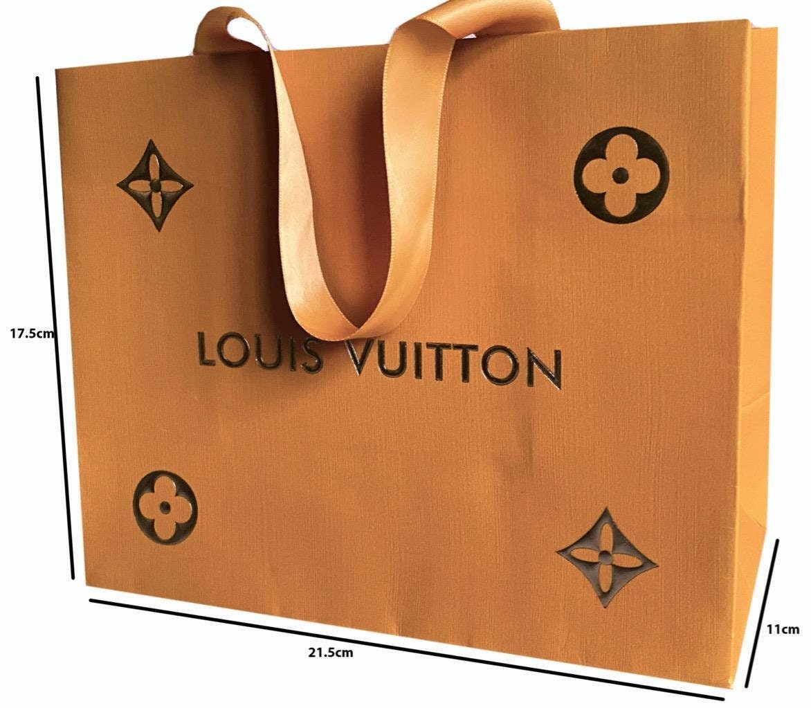 Louis Vuitton gift box  Vip card design, Louis vuitton gifts, Louis vuitton