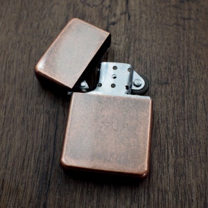 Accendino antivento in rame stile vintage - Superbo regalo in scatola per fumatori - Incisione di testo e logo disponibile