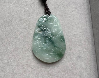 山の彫刻と浮かぶ花々 翡翠の風景ネックレス - Etsy 日本