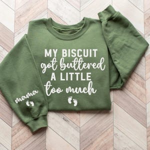 Funny Pregnancy Announcement Sweatshirt, Baby Reveal Sweater, Gift for Expecting Mom, Gift for New Mom,  Baby Reveal Gift, Mother&#39;s Day Gift