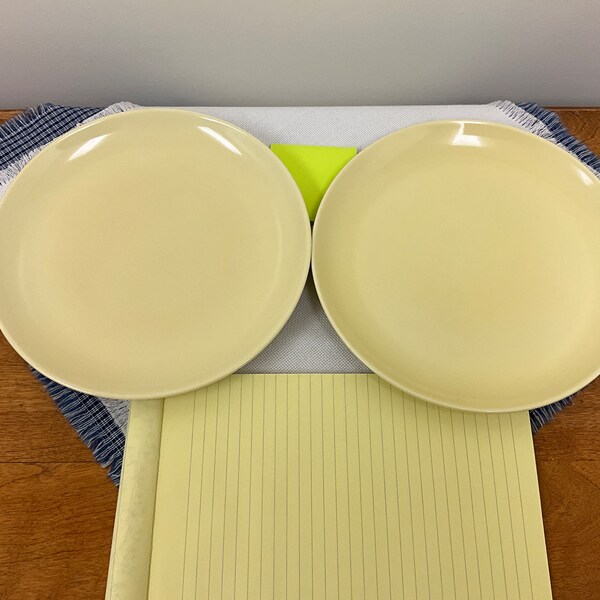 Russel Wright Iroquois Casual China Yellow Dinner Plate Lot of 2, Set 1. Size 10 1/8”