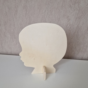 Głowa dziecięca - do czapek, czapka - głowica wystawowa, głowa dziecięca Głowa dziecięca do czapek, czapka - głowica wystawowa