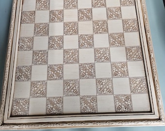 Small Chess Board