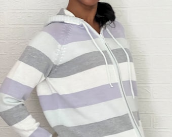 Full zip up hoodie. Y2K hoodie. Striped sweater.