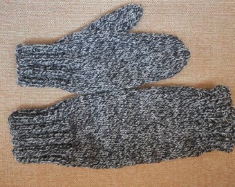 Hand-knitted gloves, mittens, mittens, cuffs, leg warmers made of pure sheep's wool