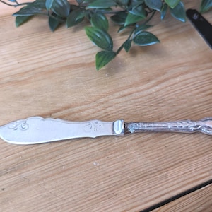Vintage Solid Silver Handled Children&#39;s Fish Tableware Item