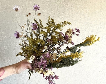 Moody Mix Small Dried Flower Arrangement // Valentines Dried Florals // Dried Flower Bouquet // Mimosa // Everlasting // Statice // Solidago