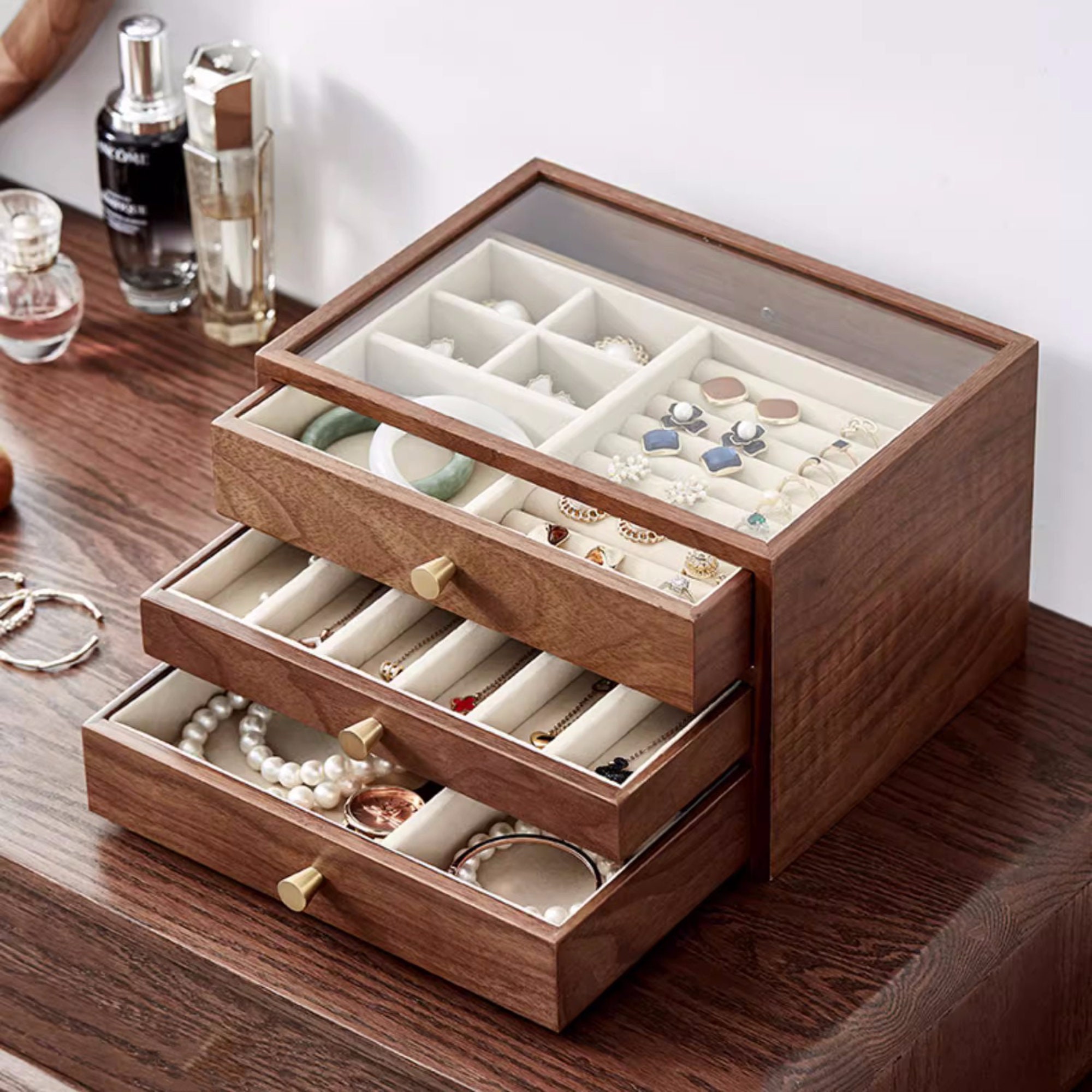 Jiallo Wood Jewelry Box with 4-Drawer and Anti Tarnish Felt in Brown