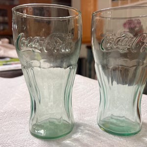 Vintage Coke / Coca-Cola Glasses / Cups / Drinking / Antique