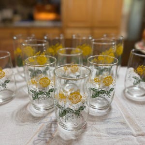 Hazel Atlus Yellow Rose Wasser- und Saftgläser (jeweils 6, insgesamt 12)