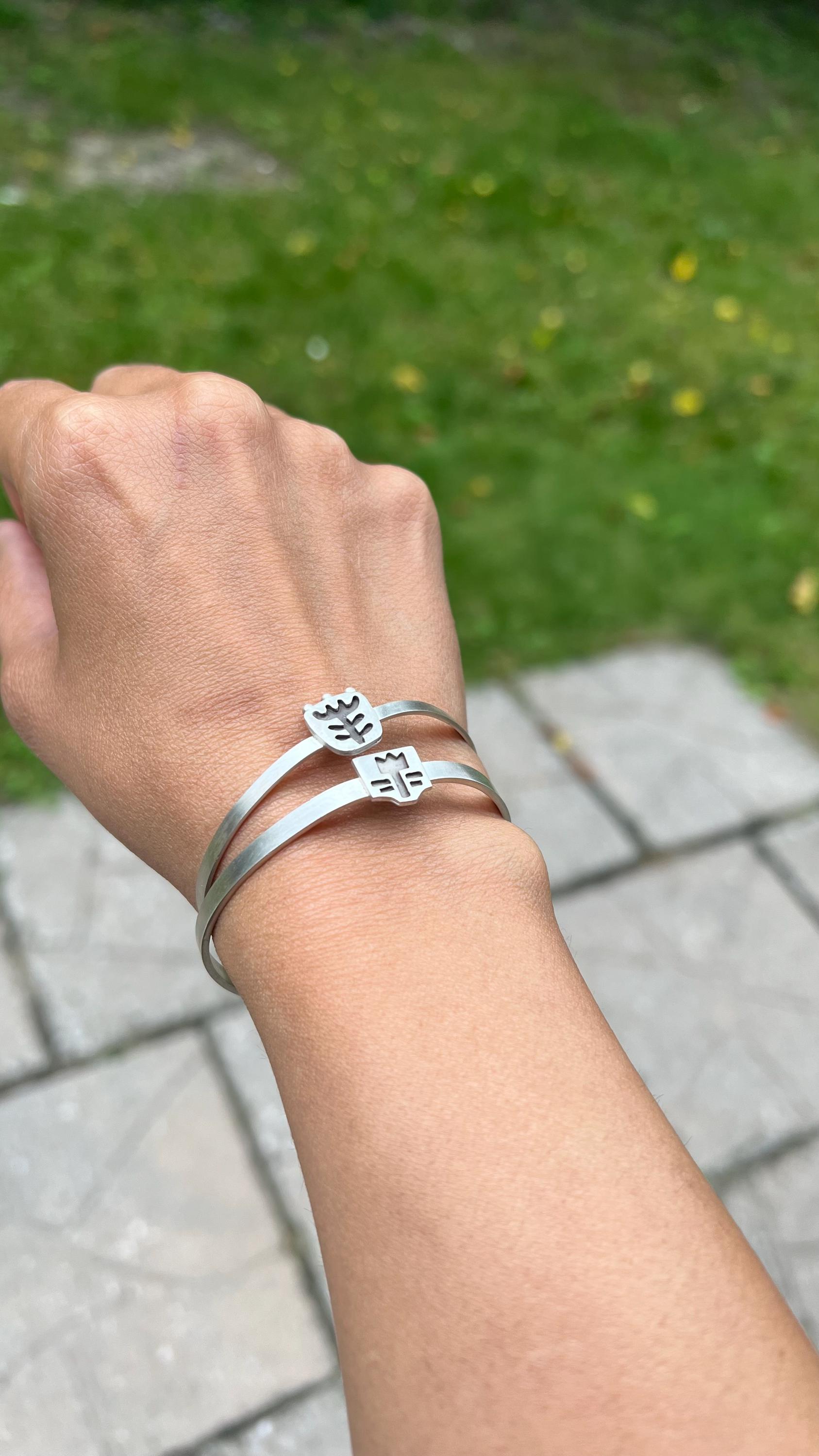 チューリップバングルブレスレット：ハンドメイド925スターリング 