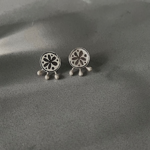 925 Sterling Silver Handmade Earrings | Floral earrings | Lightweight earrings | dainty jewelry | minimalist modern stud | unique gift |boho