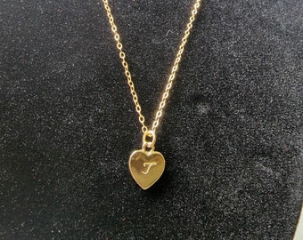 Collier prénom initial coeur en or personnalisé - Cadeau personnalisé, cadeau pour elle, cadeau de la Saint-Valentin, bijoux personnalisés