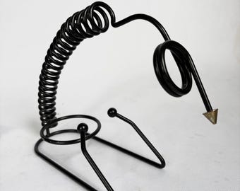Vintage Spiral / Spring Wine Rack Wire Bottle Holder Black and Gold Metal 80s Eighties Postmodern Kitchenware Memphis Style Retro Decor