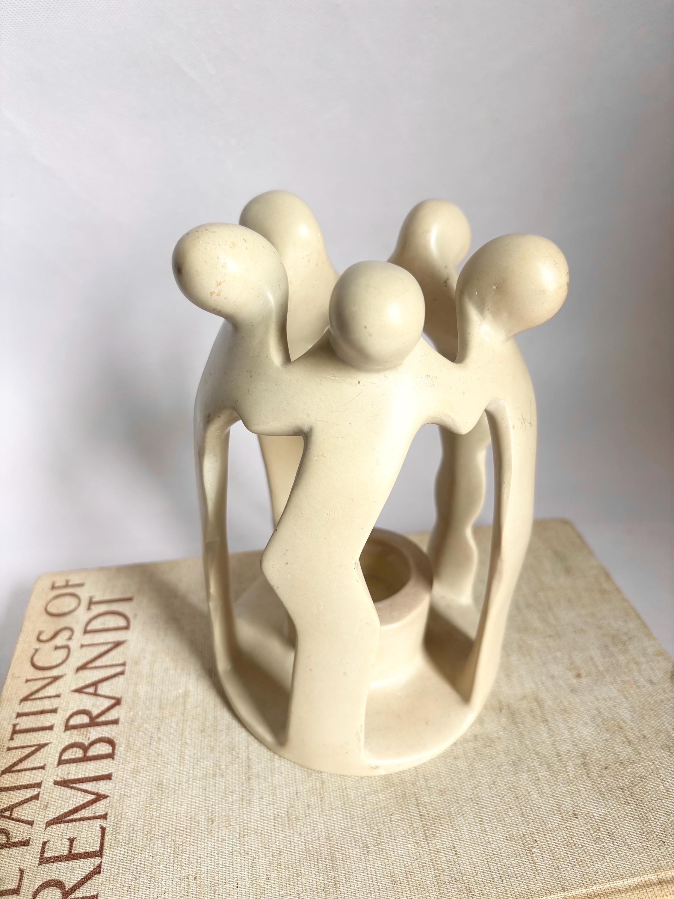 Circle of Friends Statue - Etsy Canada