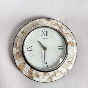 Vintage 9” Domicile Wall Clock Quartz Round Mother of Pearl Seashell/ Real Shell MosaicArt Clock