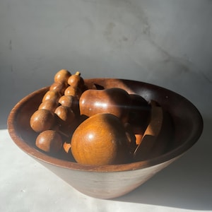 Vintage MCM Wooden Fruit and Bowl  10 Piece Set Vintage Wooden Fruit w/ Bowl - Tropical Mid Century Shabby Chic Home Decor - Kitchen Kitsch