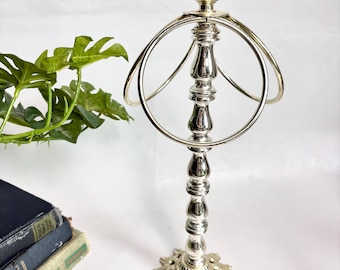 Vintage MCM Gold and Silver Metal Ornate Free Standing Ring Towel/ Washcloth/ Jewelry Holder - Hollywood Regency Style