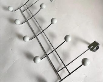 Vintage MCM Atomic Ball “Gumball” Metal Over the Door Organizer Hooks / Vintage Collectible Hook Hanging Storage / Gray and Chrome color