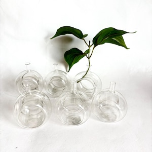 Vintage set van 6 handgeblazen glazen servetringen met knopvaas - Made by Sitting Pretty//heldere bloemenvaas servethouders