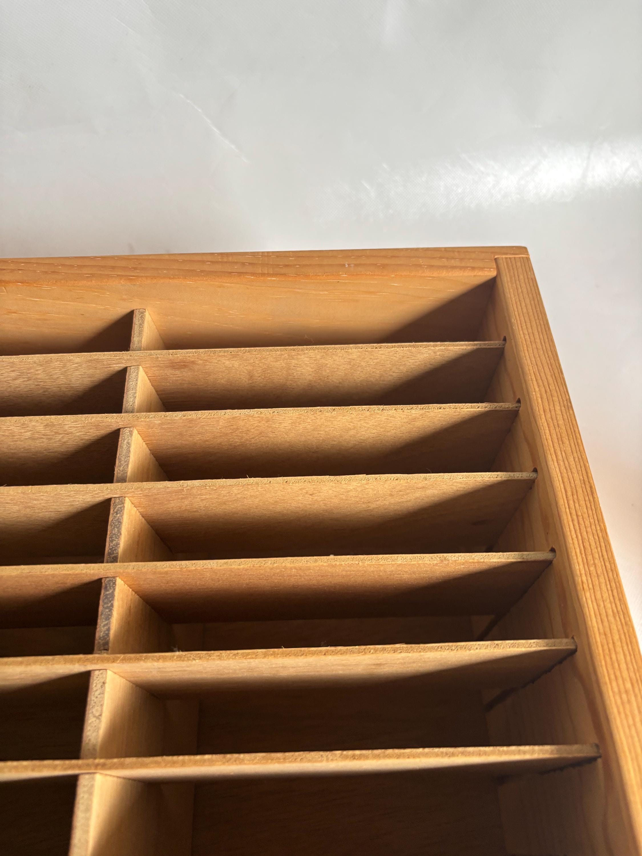 ヴィンテージ NAPA Valley Box Company 木製 48 スロット メディア