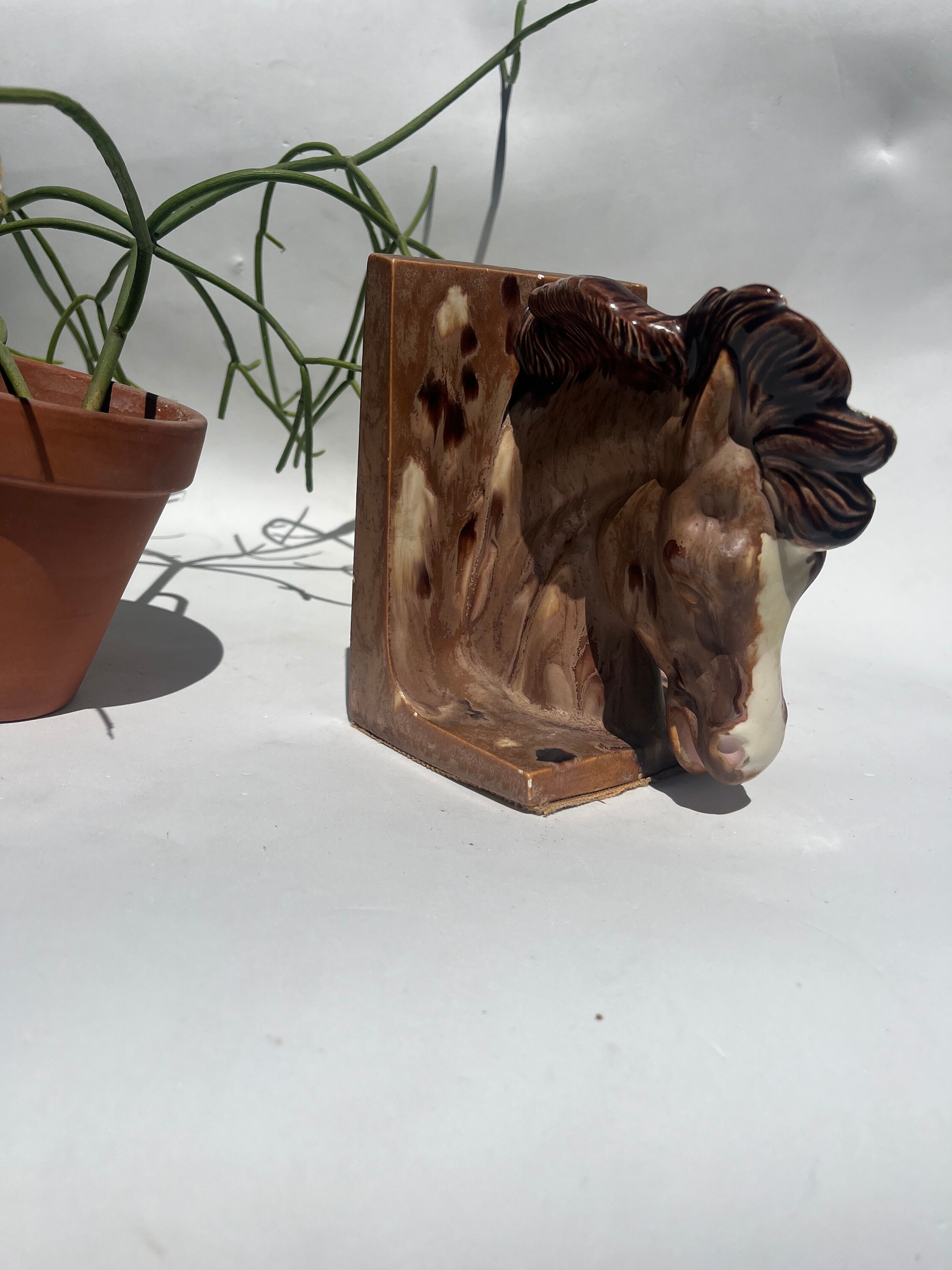 ミッドセンチュリーモダンシングルホースヘッドブックエンド