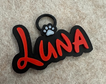 Dog pendants can be personalized