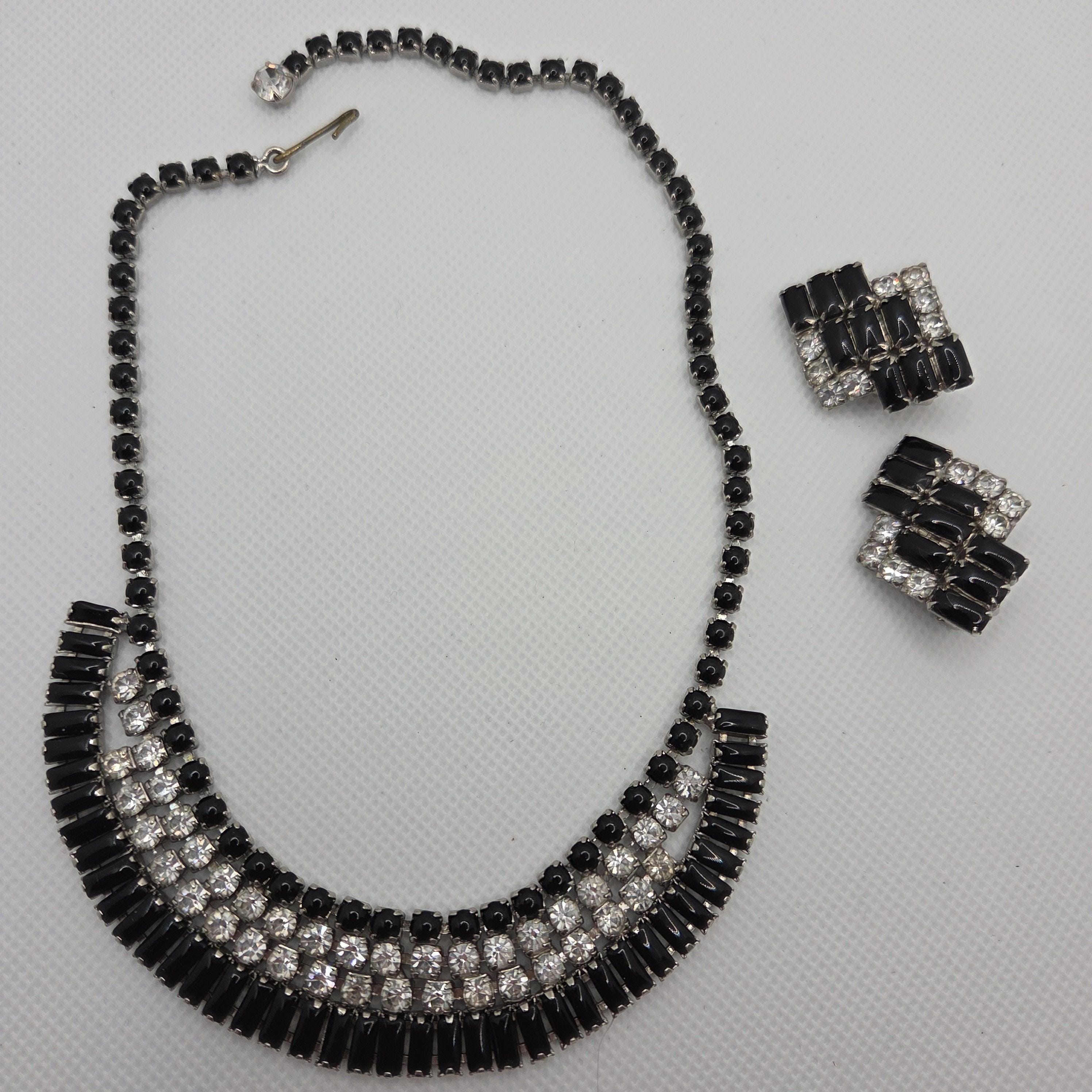 Vintage Black and Clear Rhinestone Necklace With Matching Clip on Earrings  Bib Collar Style